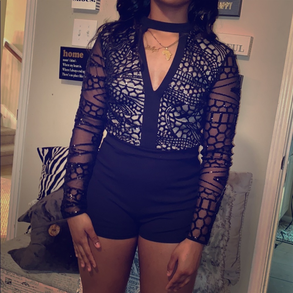 Black shorts romper versatile size large